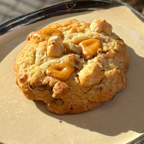 Бисквитка с Лешник и Пралин